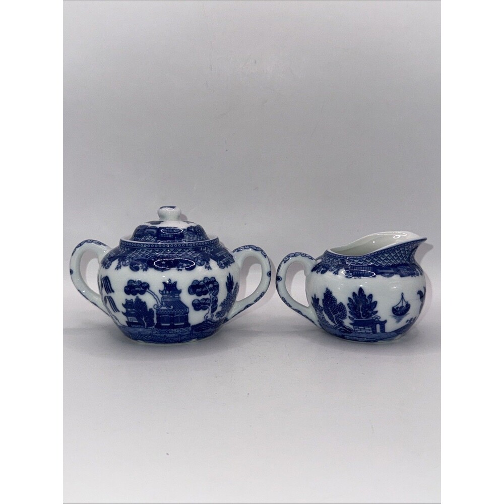 Blue Willow Sugar And Creamer Set - Picture 4 of 12